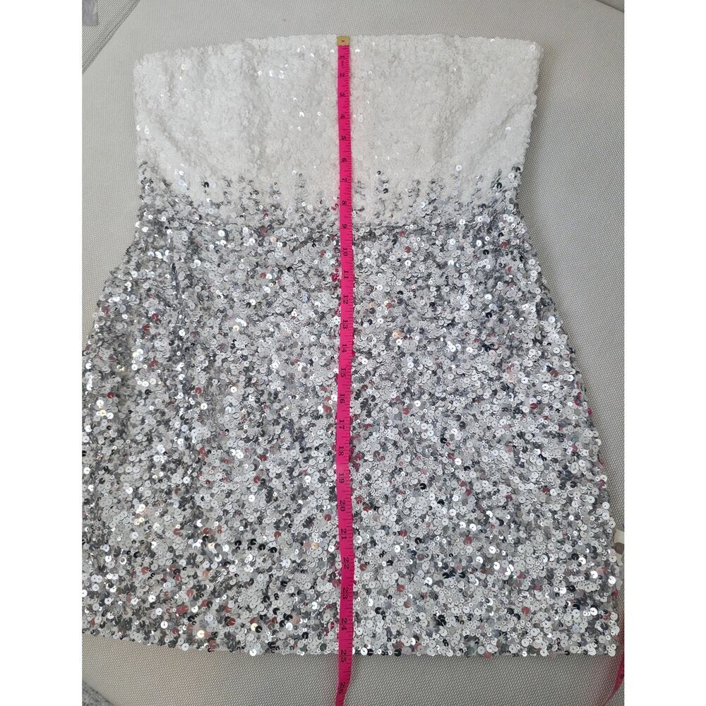 Retrofête White Silver Strapless Sequin Kameron Embellished Mini Dress Large - Picture 10 of 12